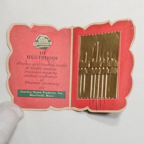 Lot of 3 Vintage Needle Books 2 Happy Home & 1 Stanhome - Picture 8 of 10